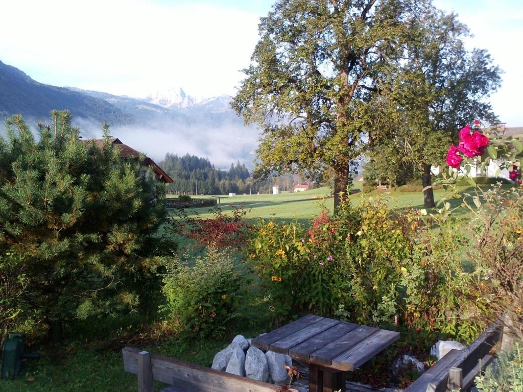 Mitschighof - Apartments Und Pension - Heidis-Welt, Mitschig Hermagor-Pressegger See Kültér fotó