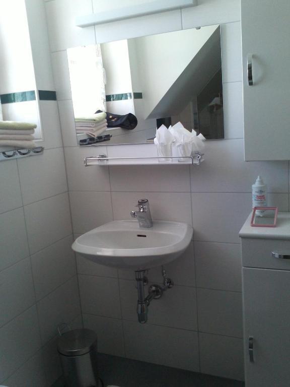 Mitschighof - Apartments Und Pension - Heidis-Welt, Mitschig Hermagor-Pressegger See Szoba fotó
